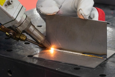 Лазерная сварка «4-в-1» FS-2000