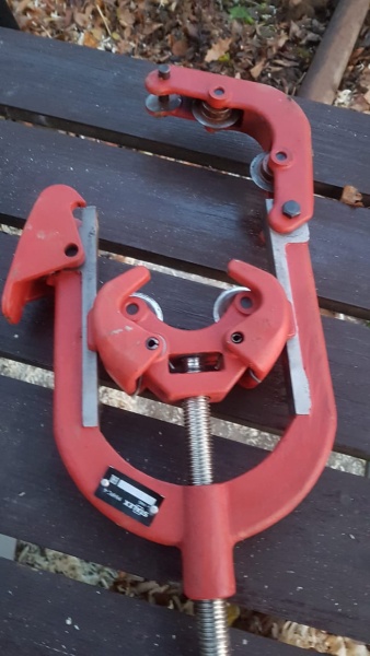 Труборез ручной STALEX MHPC-8