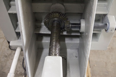 Станок сверлильный тяжелый STALEX MGB63