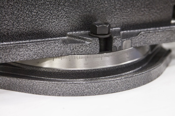 Тиски станочные Stalex QM16125