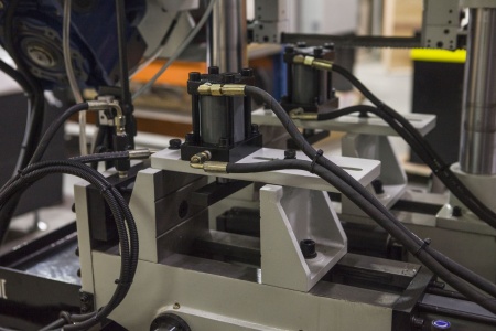 Станок автоматический двухколонный Stalex TBK-4228B