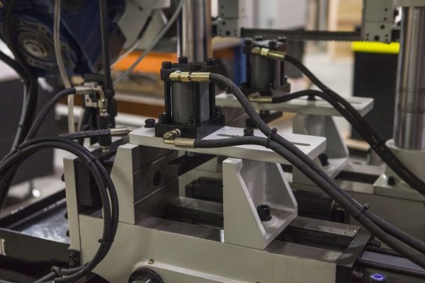 Станок автоматический двухколонный Stalex TBK-4228B