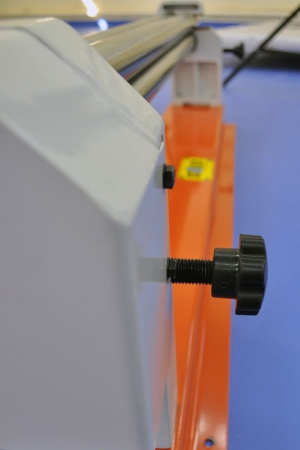 Станок вальцовочный ручной настольный Stalex  W01-0.8x1000