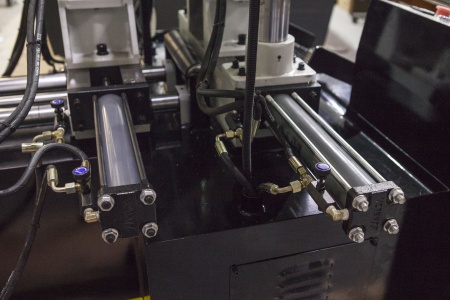 Станок автоматический двухколонный Stalex TBK-4228B