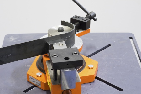 Инструмент ручной гибочный универсальный Stalex SBG-40