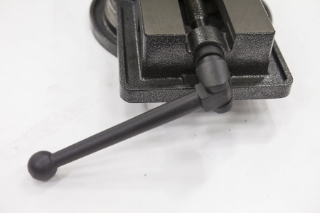 Тиски станочные Stalex QM16200