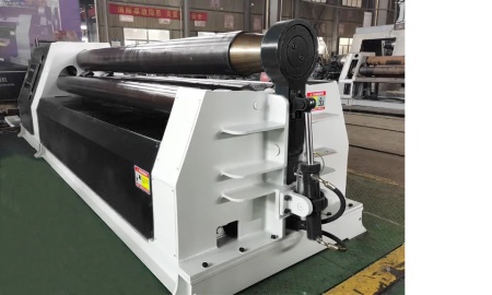 Четырехвалковый гидравлический вальцовочный станок STALEX W12-6x2500