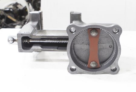 Тиски слесарные STALEX "Горилла", 150 х 125 мм